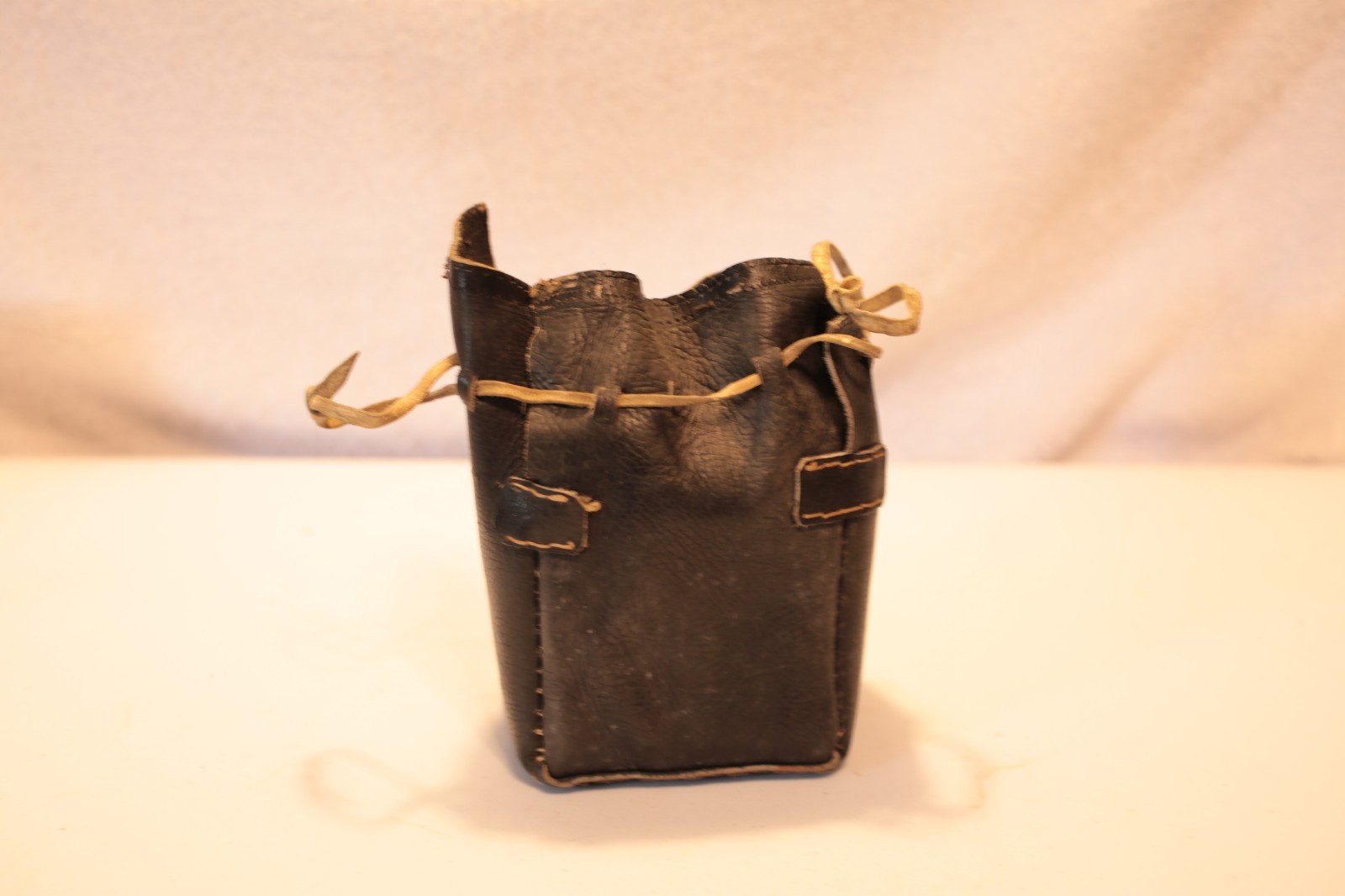 Bencini N. Gabry Box camera 1938 and leather carrying bag