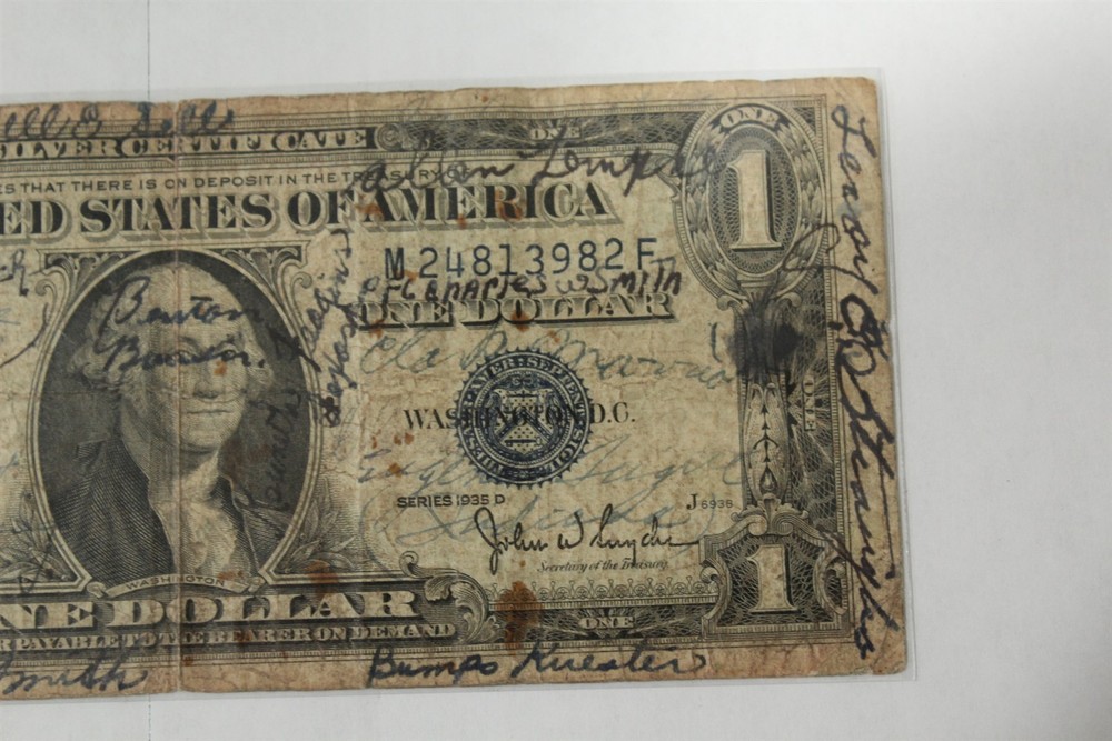 Vintage 1935D $1 US Silver Certificate