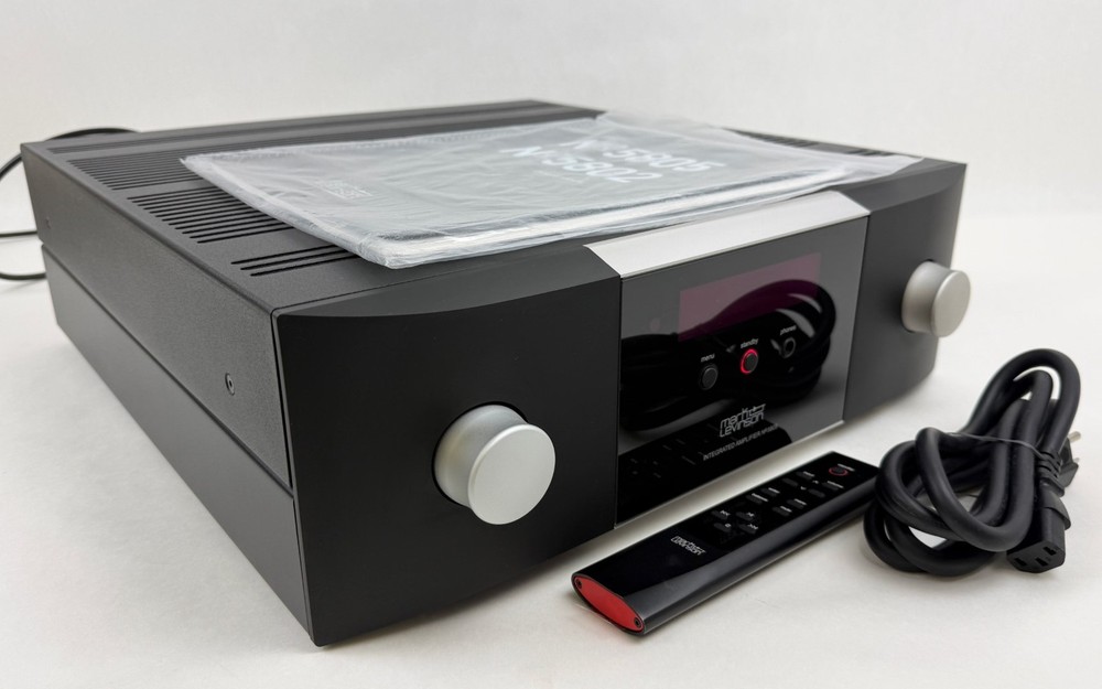 Mark Levinson No5805 Integrated Amplifier with Remt Ctrl