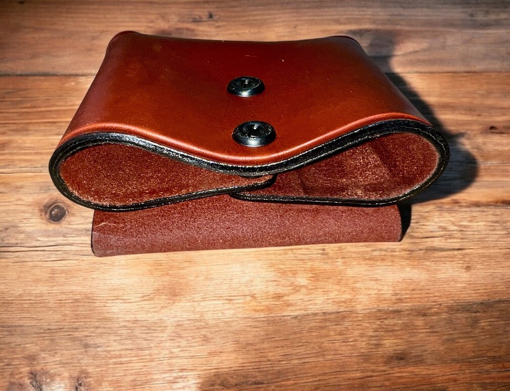 Brown Leather Magazine & Flashlight Pouch for 9mm GLOCK Double Stack