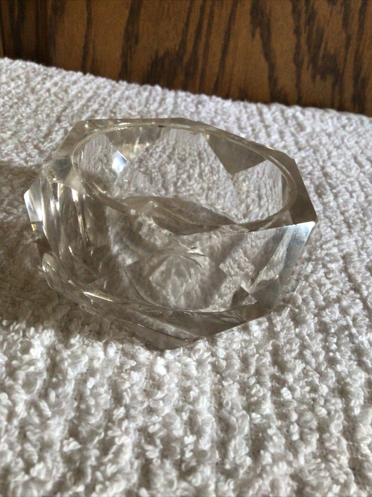 Master Salt Cellar Dip Cut Glass Diamond Pattern Starburst