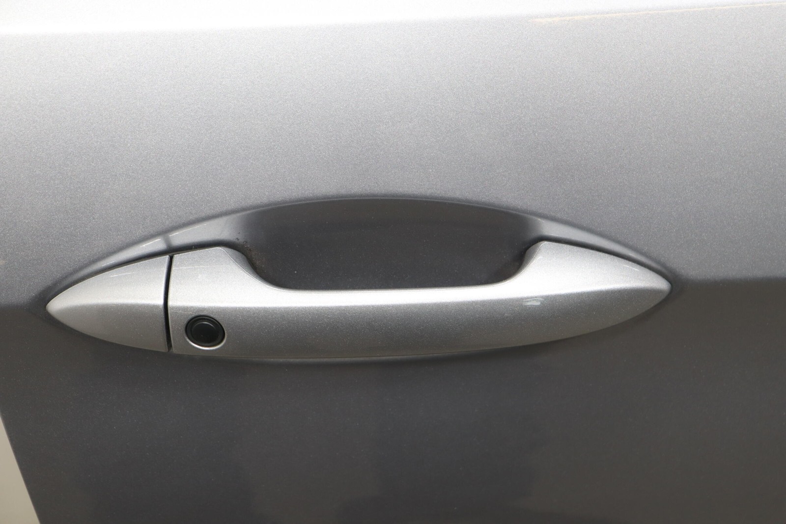 2016-2022 HONDA PILOT FRONT RIGHT PASSENGER SIDE DOOR ASSEMBLY OEM SILVER_NH830M