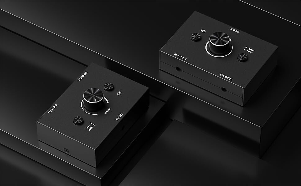 Versatile 3.5mm Audio Splitter with Mute Switch – Perfect for Multi-Device Use