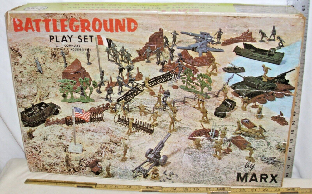 MARX BATTLEGROUND WWII PLAY SET 1960 BOXED SHARP!