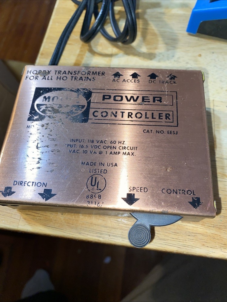 Hobby transformer power controller for all HO trains