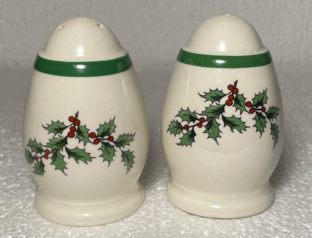 Spode Christmas Tree Salt and Pepper Set 3"