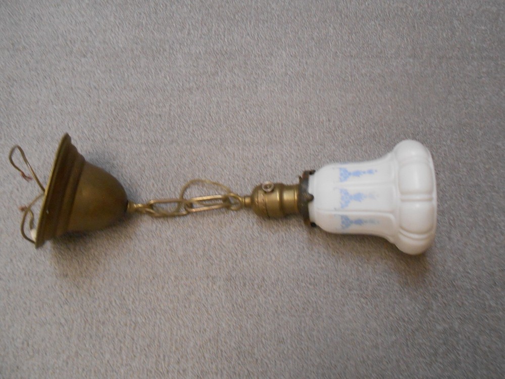 ANTIQUE BRASS CEILING  LIGHT FIXTURE WITH SHADE    14" LENGTH