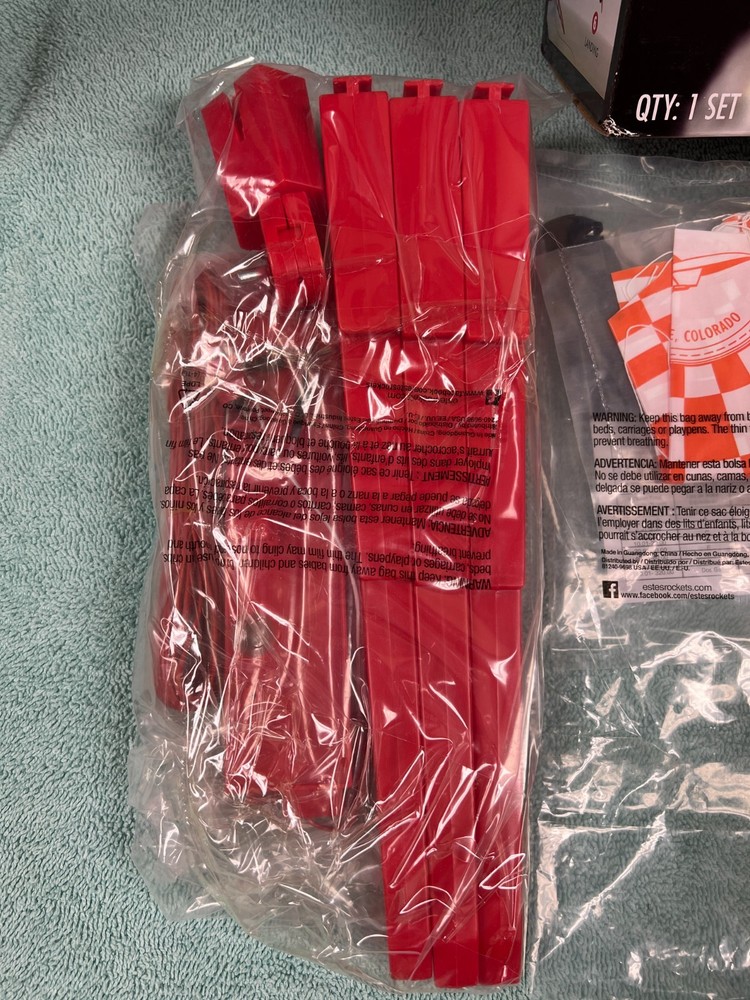 Estes Taser Flying Model Rocket Launch Set #1491 (NEW)