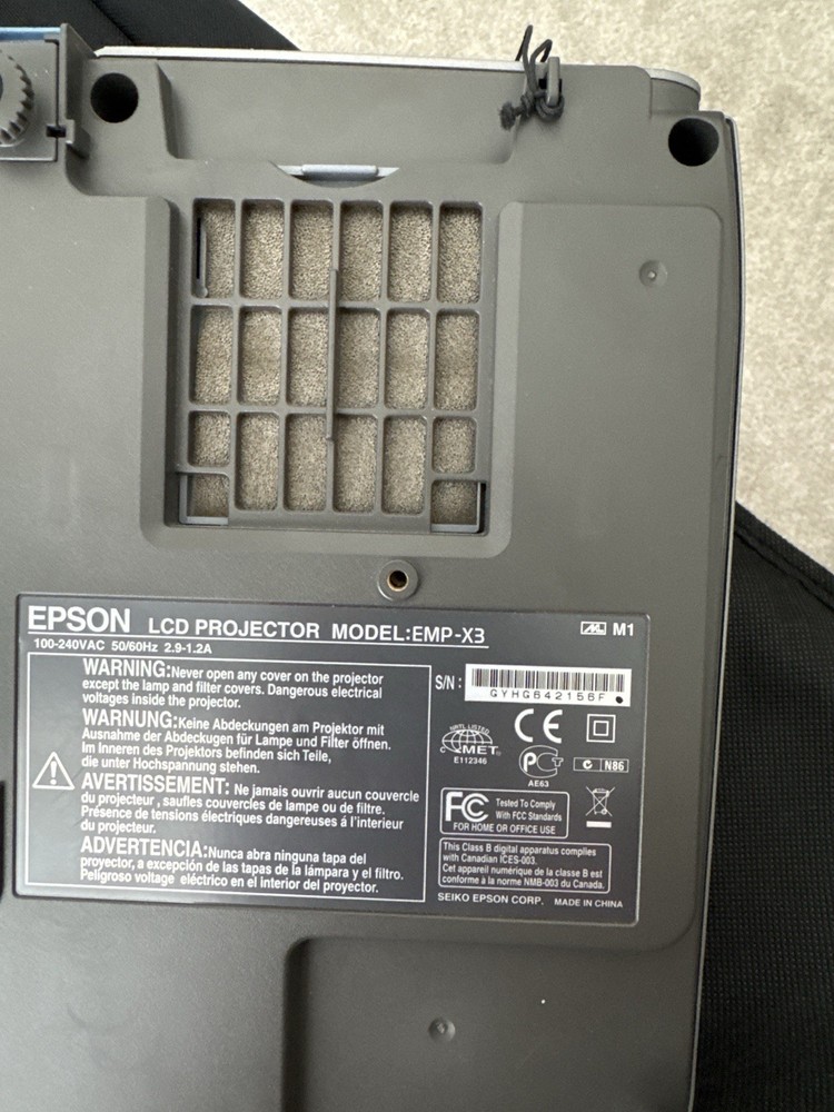 Epson EMP-X3 LCD Desktop Projector Gray with Remote and Carrying Case