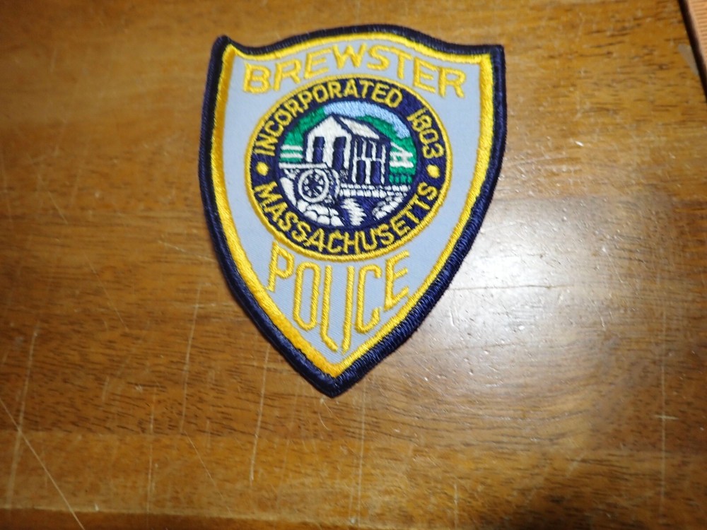 BREWSTER  CAPE COD MASSACHUSETTS EARLY OBSOLETE VEST PATCH BX 6#8