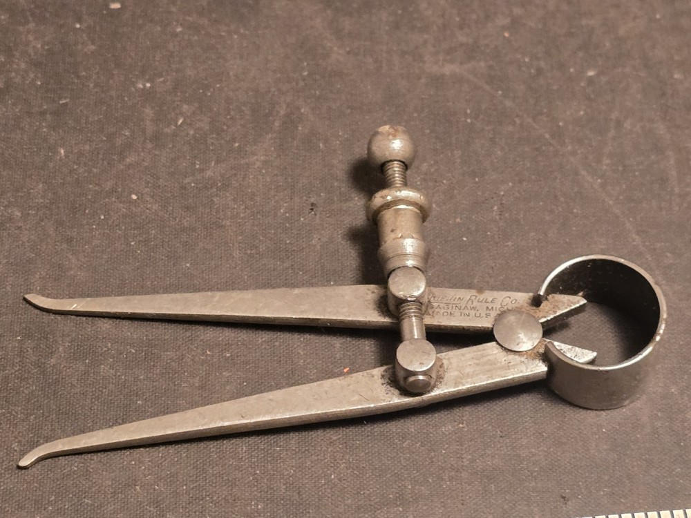 Lufkin Inside Caliper Spring Hinge 2 1/2" Square Leg USA