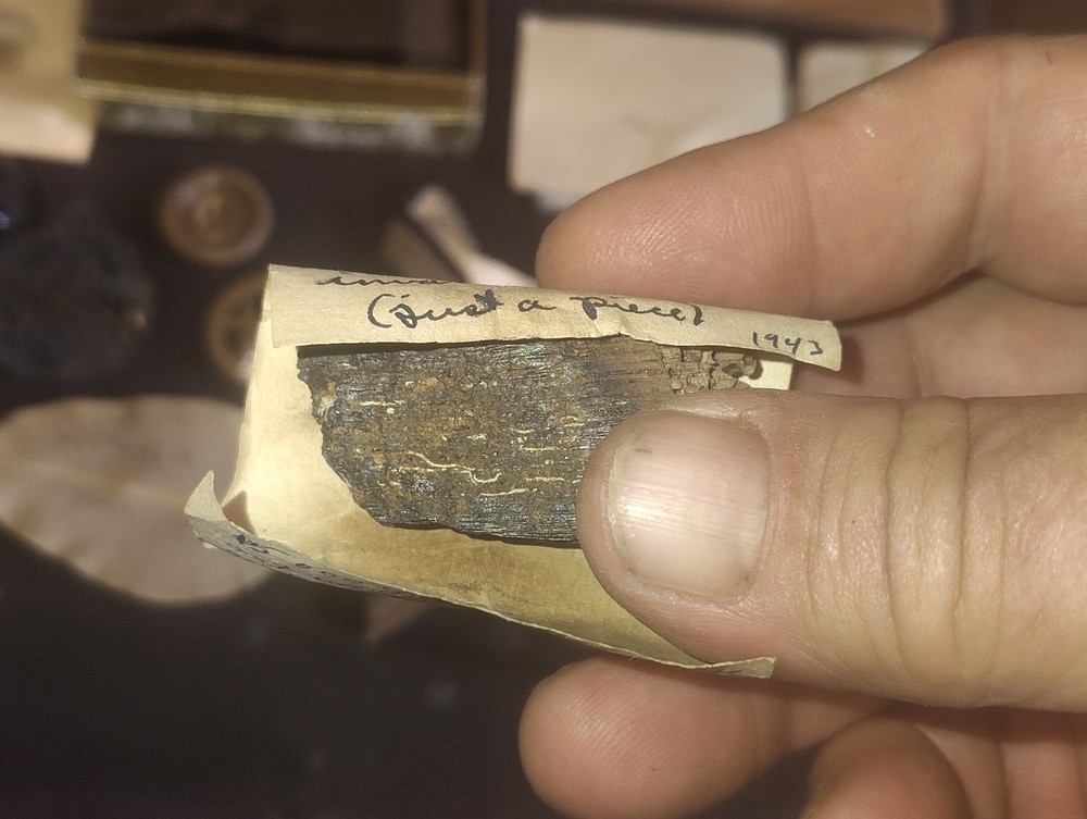 WW2 Ghost Army Group Invasion Barge Piece Dog Tags 604th Eng Camouflage Btn