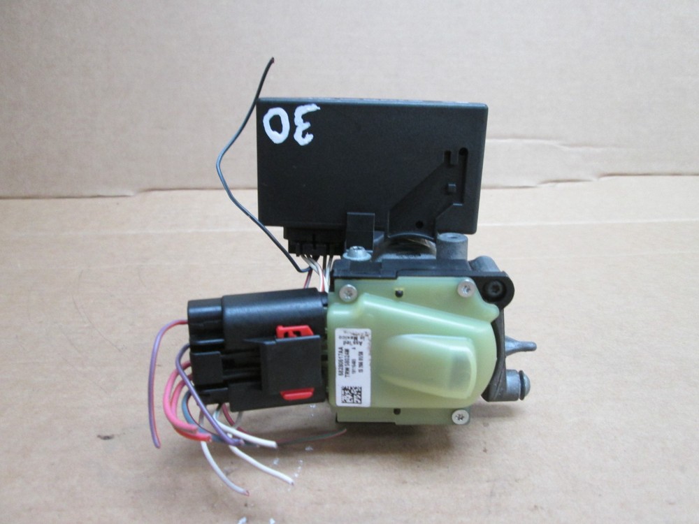 05 06 07 Jeep Commander Ignition Switch Module Receiver Node NO KEY 05026185