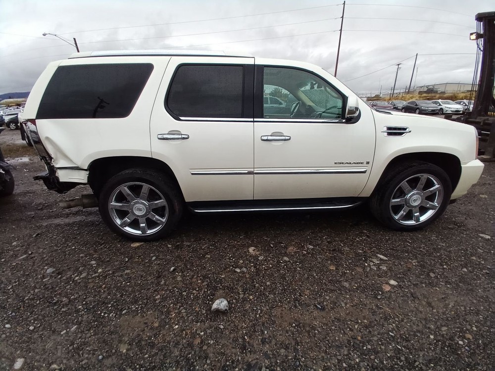 ESCALADE 2007 Battery Tray 12569653