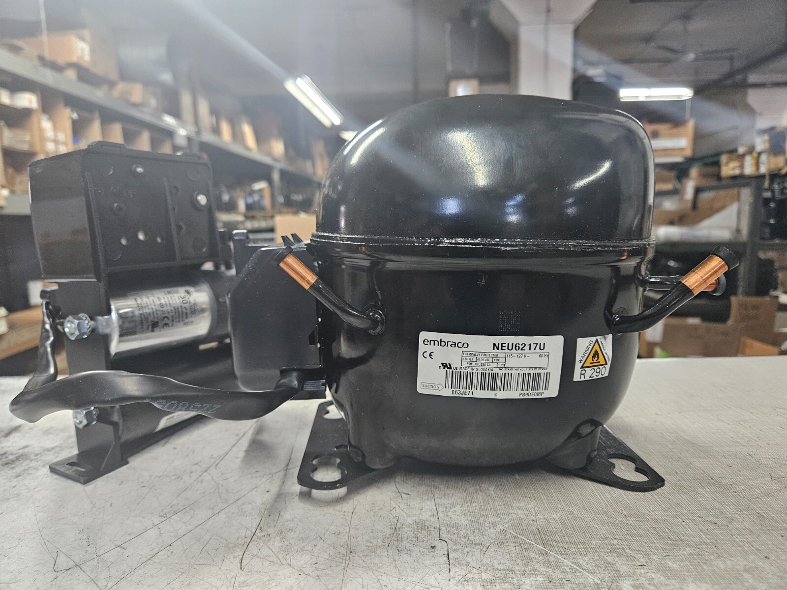 EMBRACO NEU6217U 3/4-HP 115V 1PH 60HZ R-290 REFRIGERATION COMPRESSOR