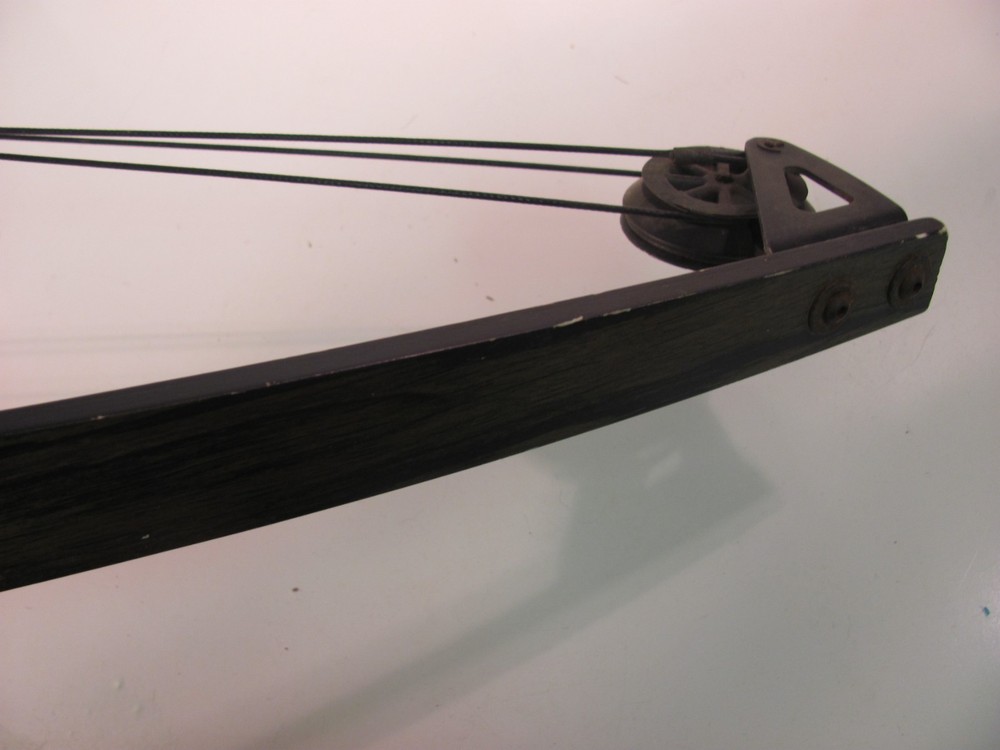 Indian 221 Deerslayer Compound Bow