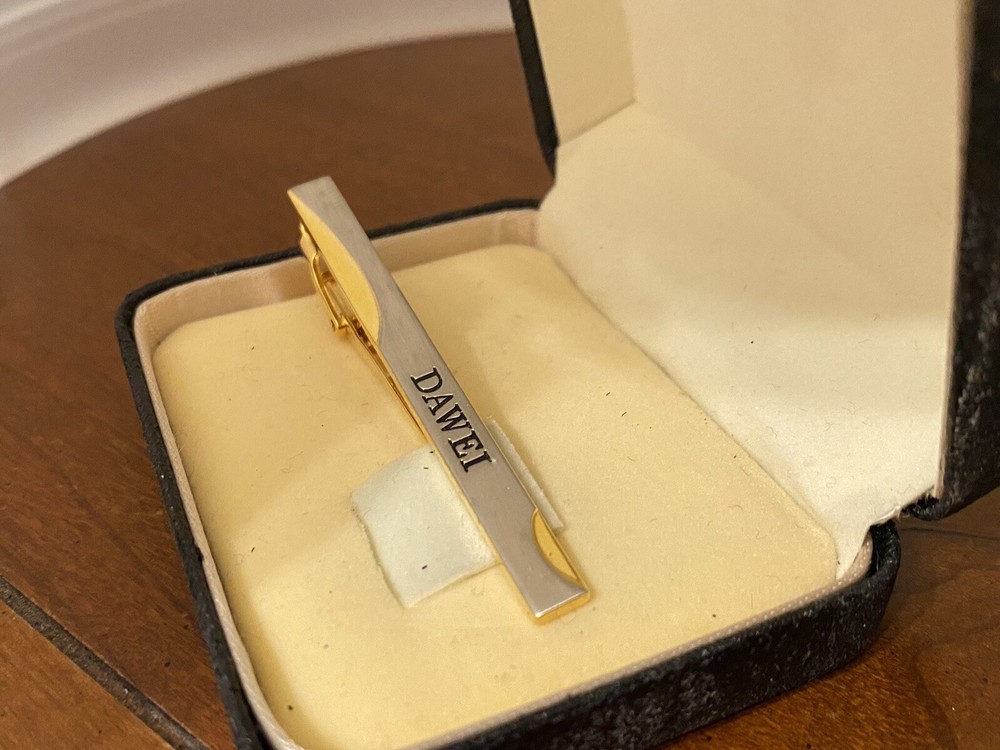 Dawei Table Tennis Tie Clip