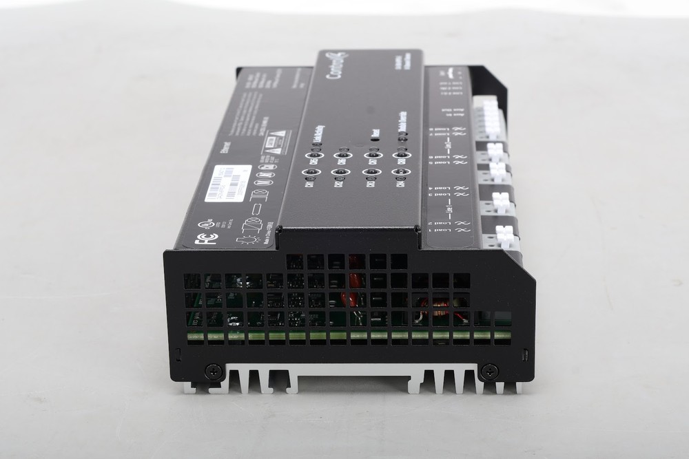 Control4 C4-DIN-8FPD-E 8-Channel Forward Phase Dimmer With Box