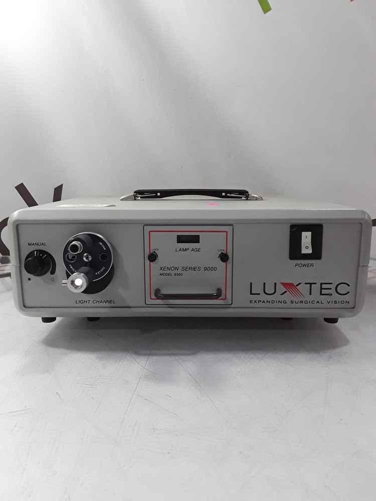 Luxtec 9300 Xenon Series 9000 Light Source