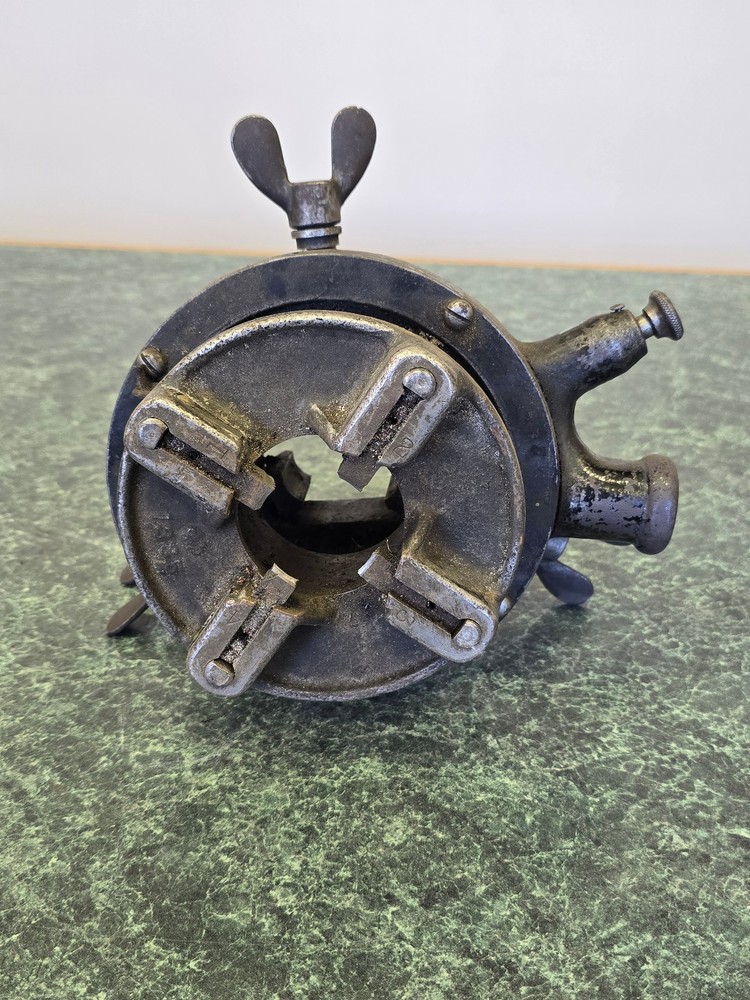 Toledo Pipe Threading Machine No. 1-BR, No. 110