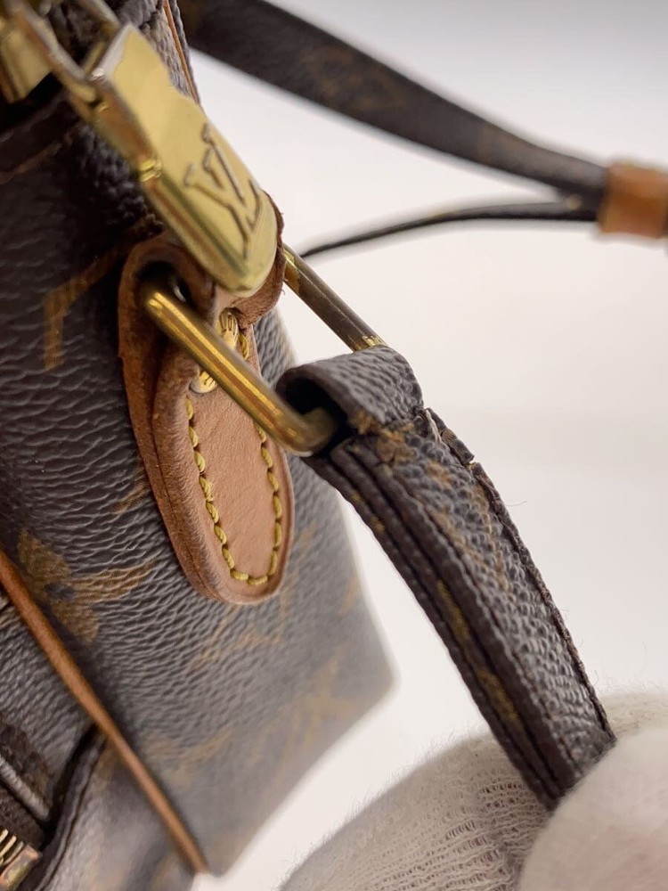 LOUIS VUITTON Shoulder Bag Amazon Monogram Canvas PVC BRW Total Pattern Used