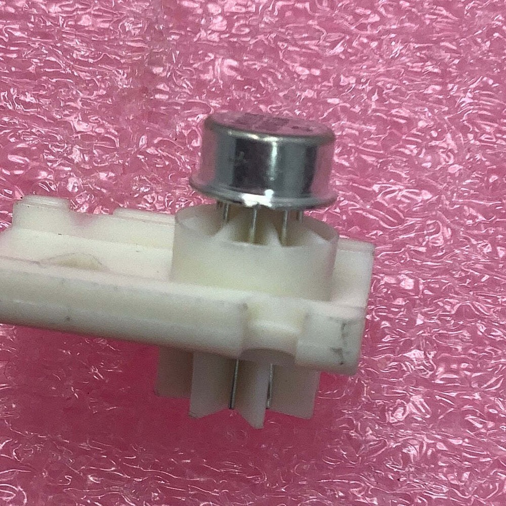 LM306H -AMD - AMD - Voltage Comparator