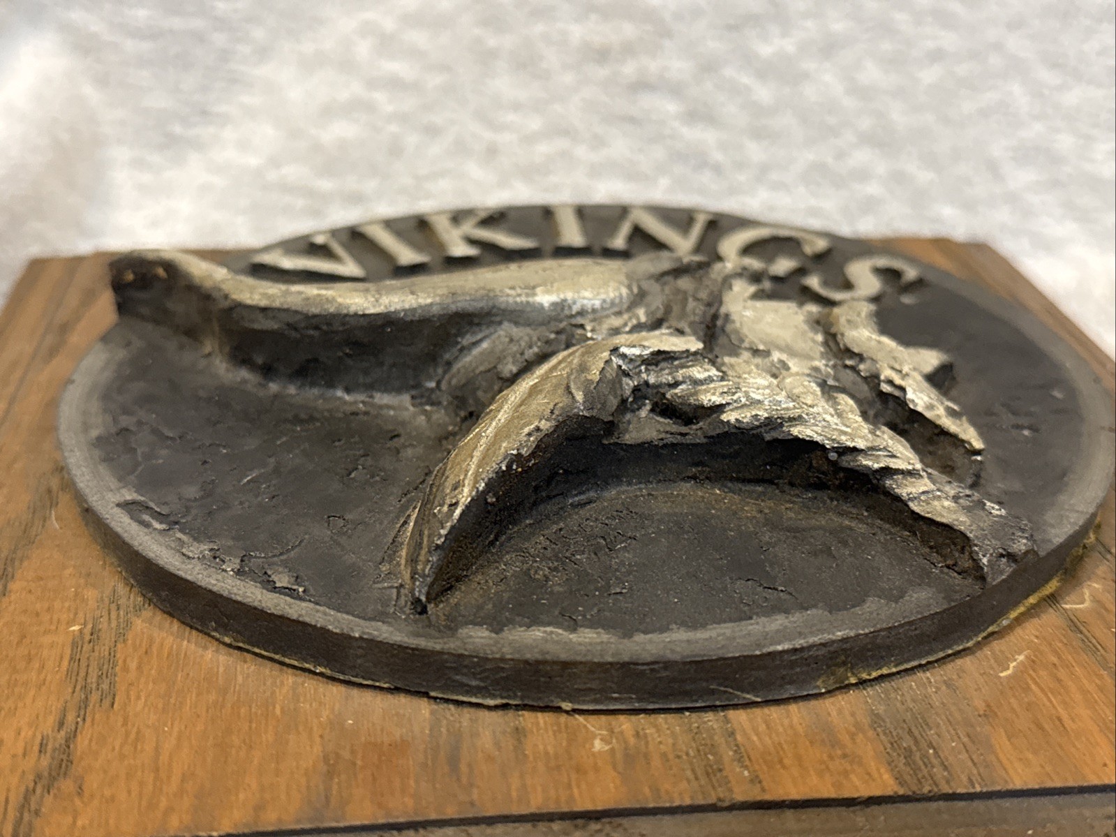 RARE 1960's Minnesota Vikings Norse Logo Wood Plaque, BEAUTIFUL, COOL-LOOK!!