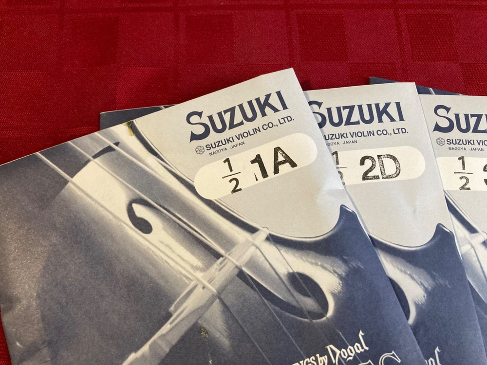 SUZUKI by DOGAL 1/2 Cello String Set