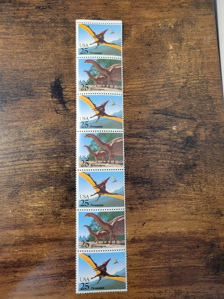 USPS STAMPOSAURUS DINOSAURS 7 Stamp Lot