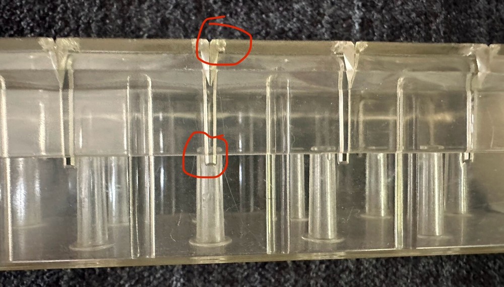 Vintage Tidee Maid Thread Box Neatly Holds & Cuts Thread