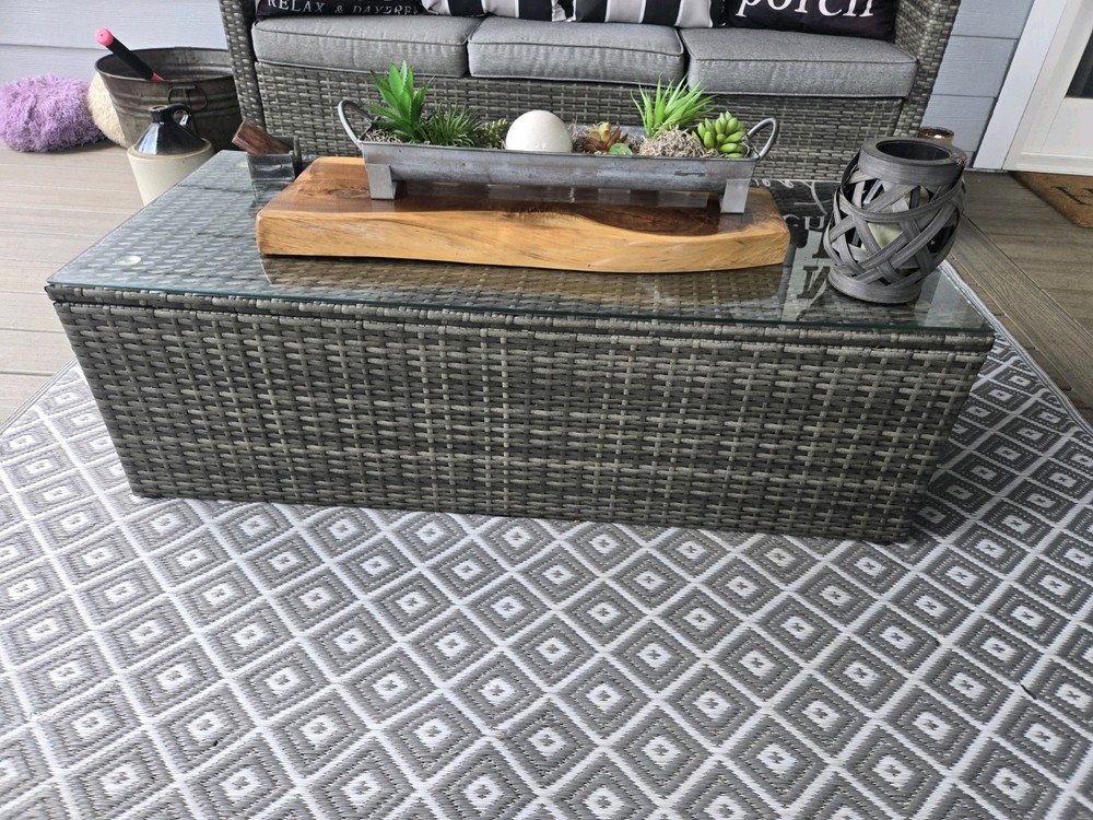 5 PIECE PATIO SET !!