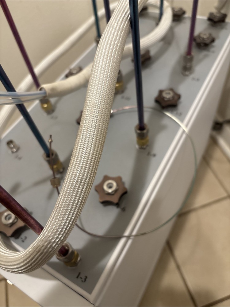 Entech Instruments 7032D Autosampler