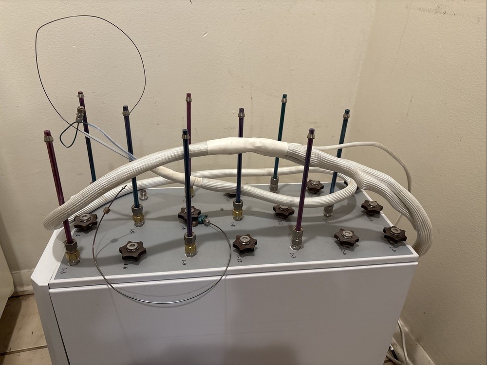 Entech Instruments 7032D Autosampler