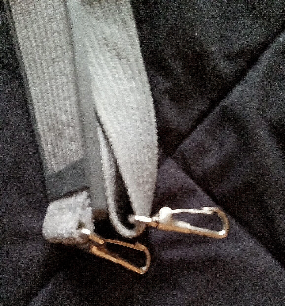 CLIP-ON LUGGAGE ADJUSTABLE SHOULDER STRAP GRAY W/SHOULDER PAD
