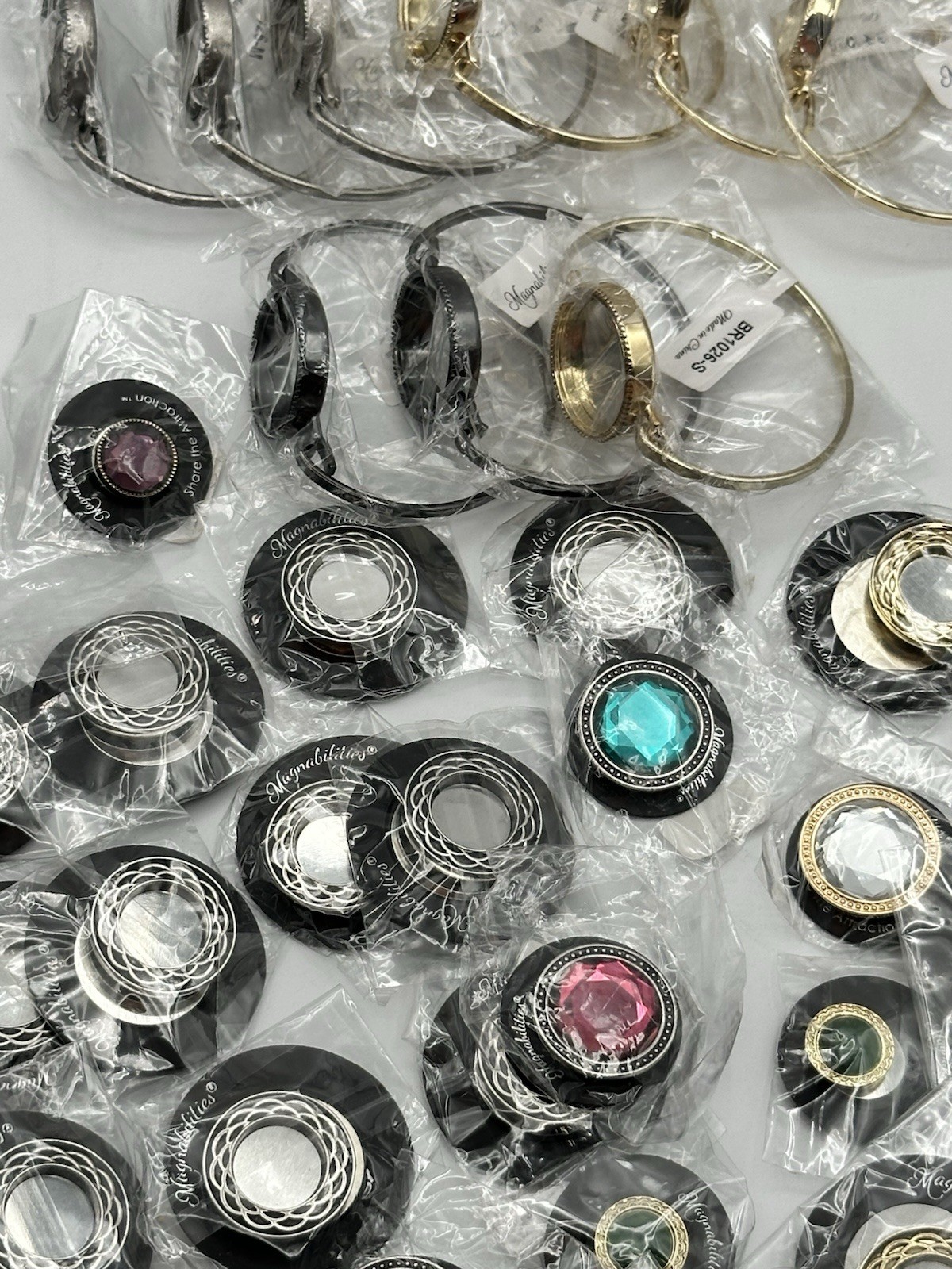Magnabilities 19 Bracelets 50 Inserts And 2 Pendants Lot All New Pieces