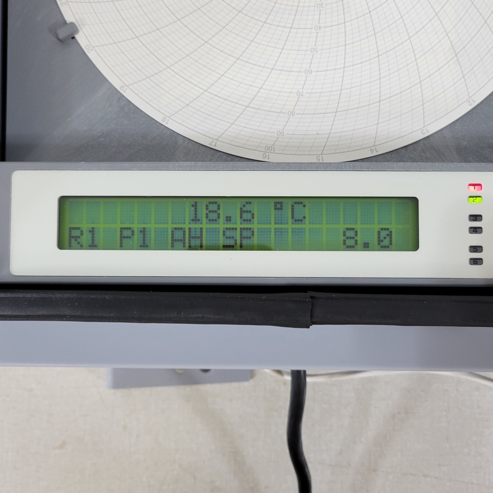 Omega CT6100 Microprocessor Controlled Automatic Circular Chart Recorder