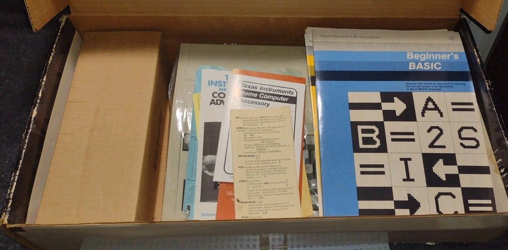 Texas Instruments 99/4A Home Computer Gaming System Untested PHCOO4A Used