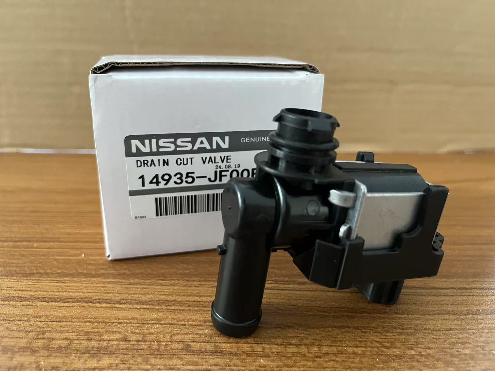 OEM For NISSAN Vapor Canister Purge Solenoid Evap Vent Control Valve 14935-JF00B