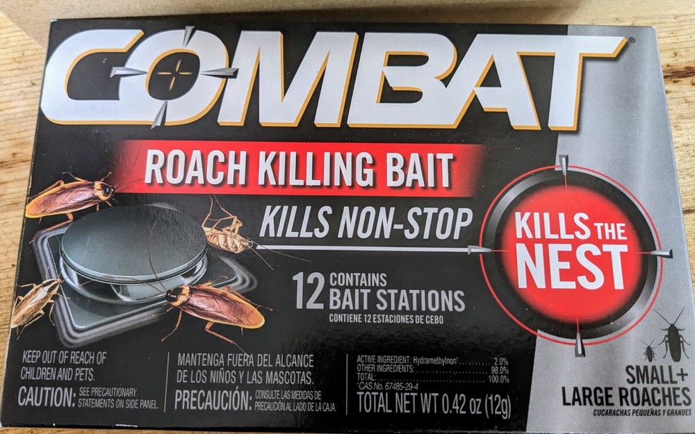 Combat  Roach Killing Bait - 12 Piece