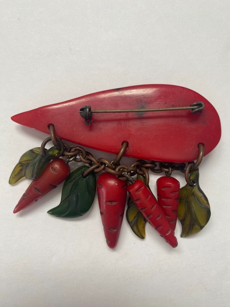Vintage Bakelite Carrot
