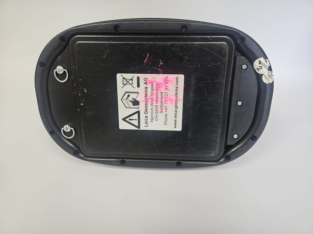 Leica ULTRA Advanced Locator & Transmitter Package