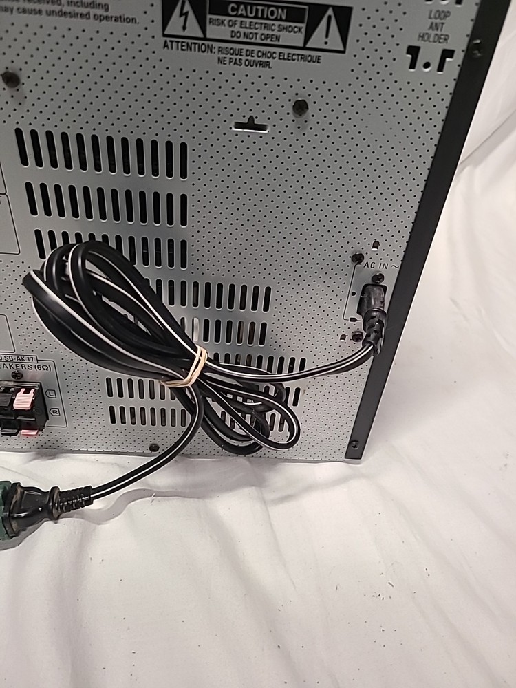 Panasonic SA-AK17 CD Stereo System ***READ DESCRIPTION***