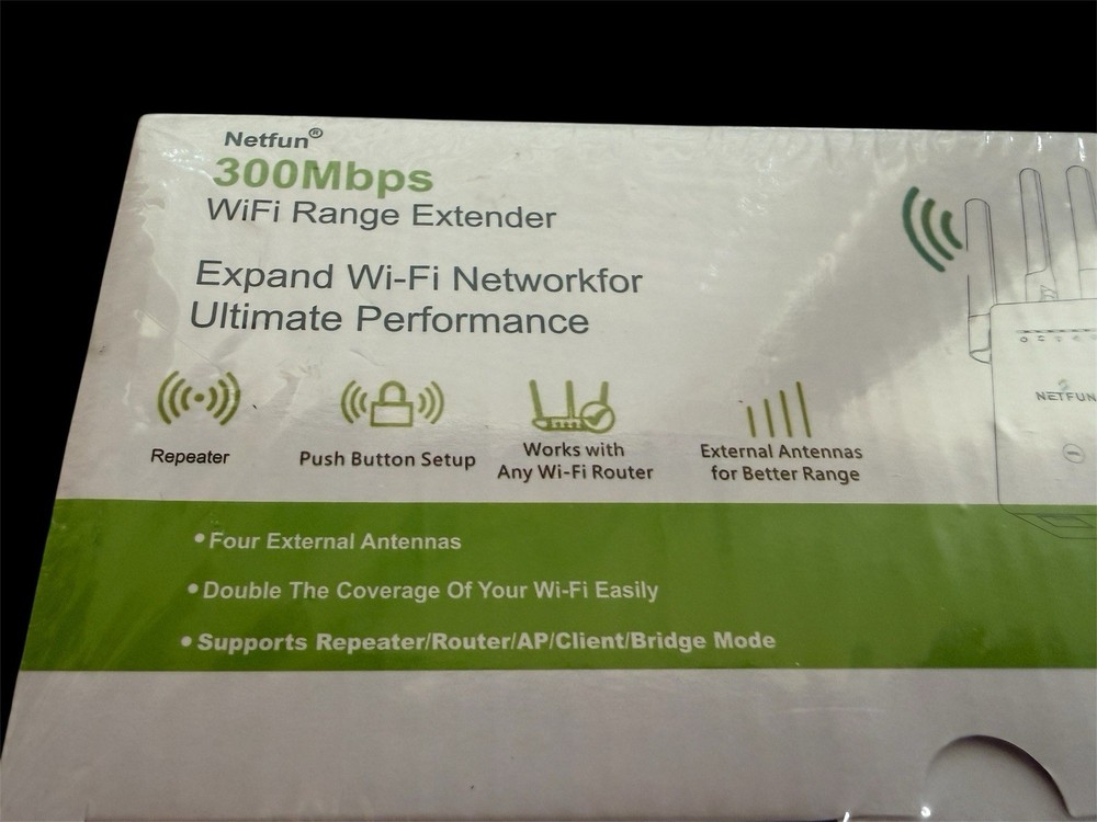 Netfun 300 Mbps WiFi Range Extender White.