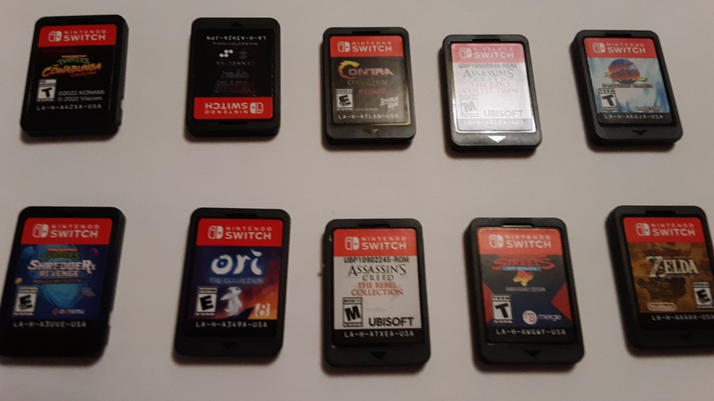 Nintendo Switch Lite System (w) (10) games