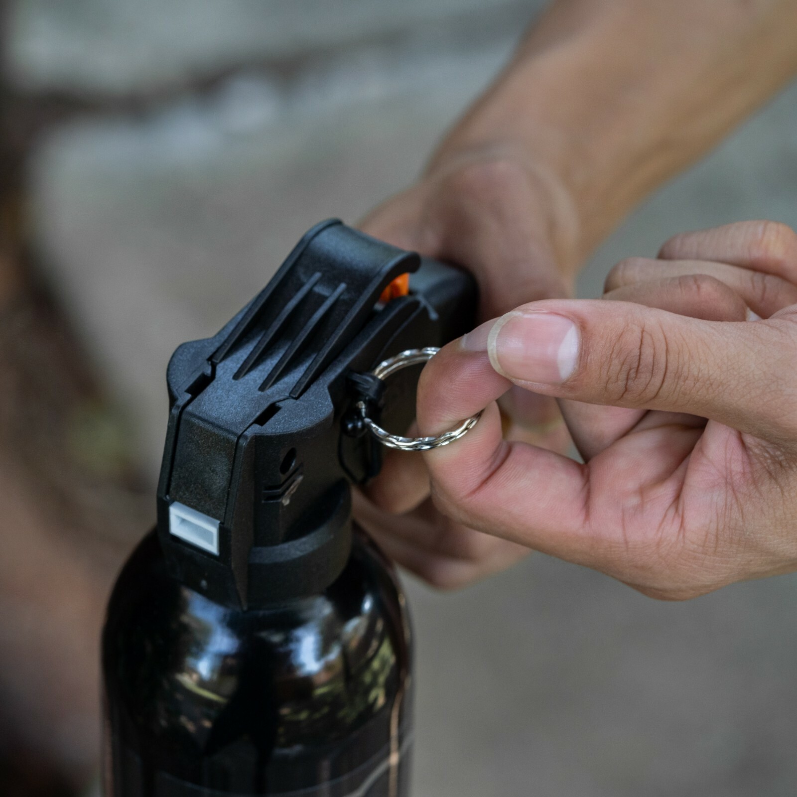 Police Magnum pepper spray 16 oz Pistol Grip Fogger Defense Security Protection