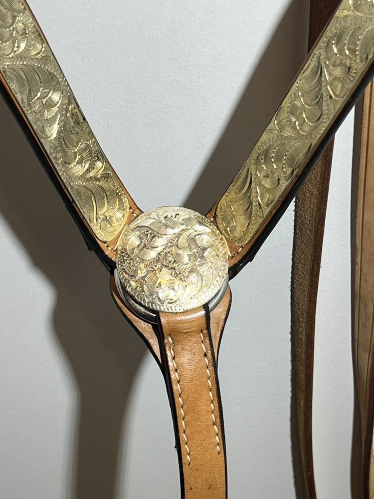 Head Stall With Breast Collar Bit Included. ￼