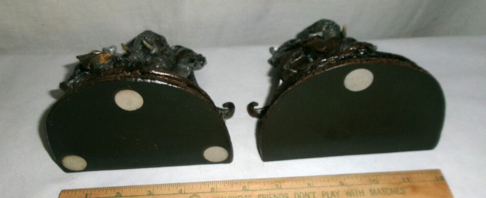 Elephant Head Book Ends set
