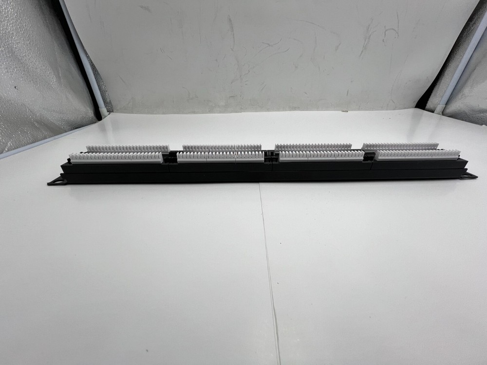 Iwillink Rackmount or Wall Mount Patch Panel Cat6 RJ45 Patch Panel Black