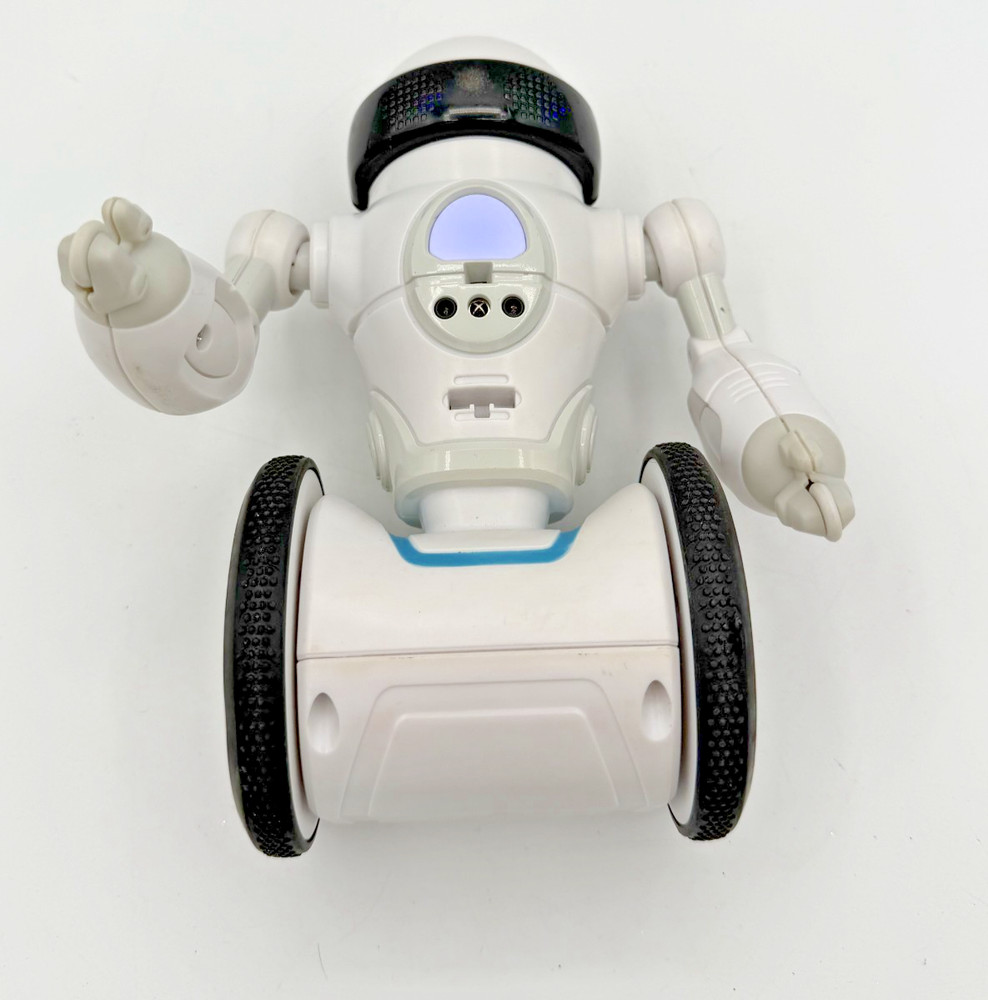 MiP Robot Arcade WOWWEE Model: 0842 Robot by Bluetooth App Control ROBOT ONLY