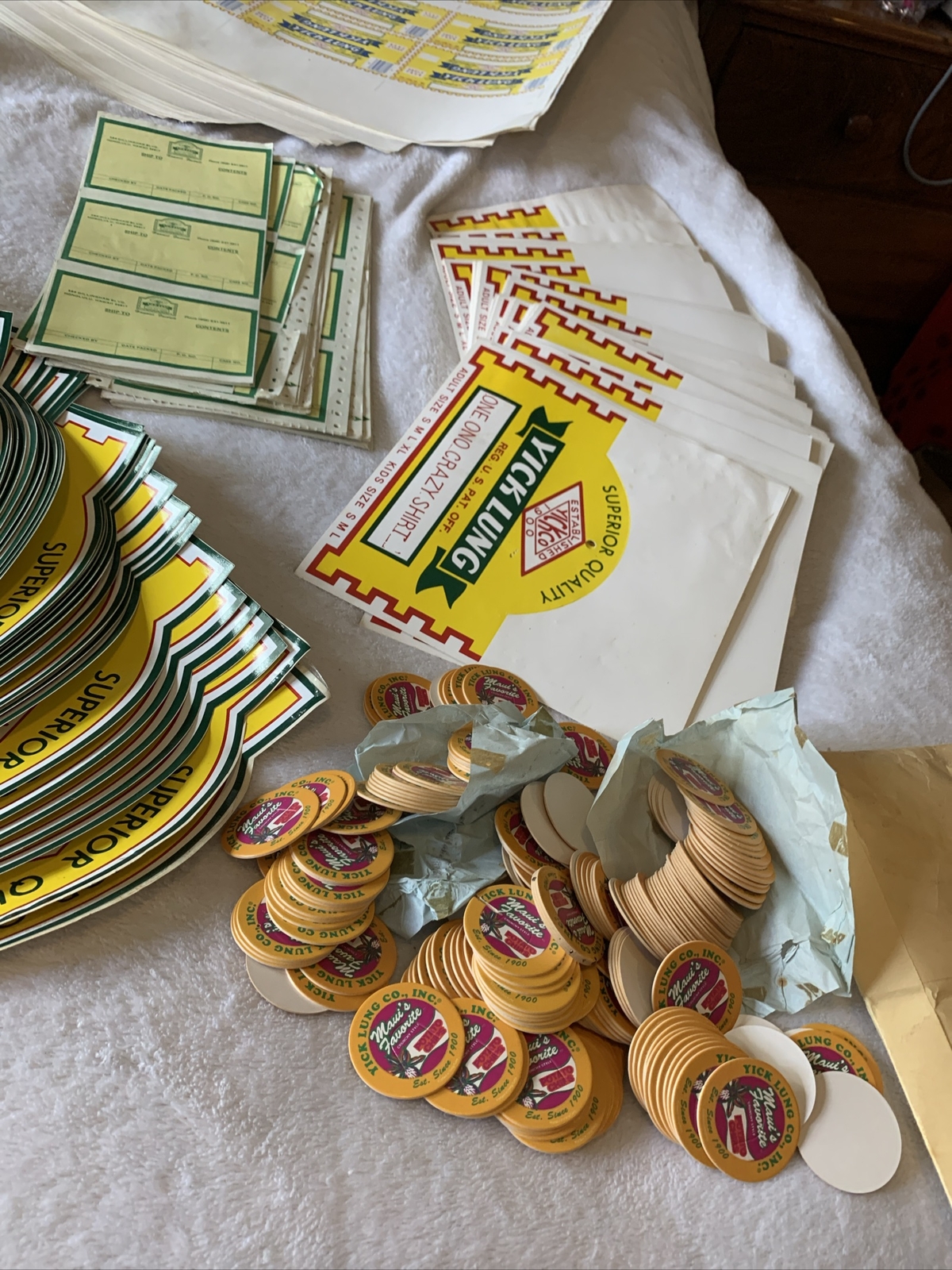 Rare Vintage Hawaii Yick Lung Lot Labels, Shirts, POGS, Decals Etc.